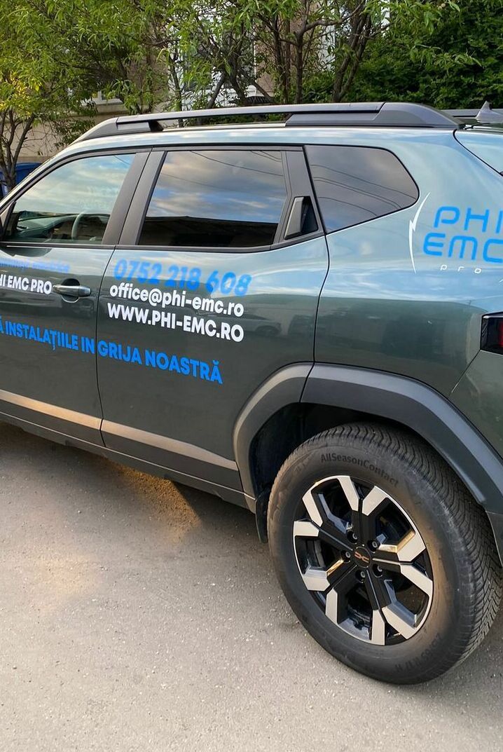 colantare auto lateral sibiu pentru firma electricieni cu branding clar si lizibilitate excelenta in trafic