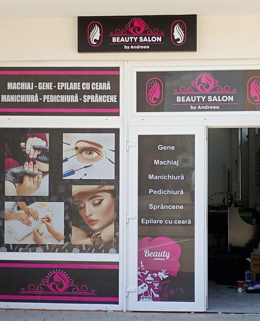 caseta luminoasa sibiu pentru salon de infrumusetare cu branding complet iluminare led si grafica personalizata vizibilitate maxima pentru clienti productie si montaj profesional