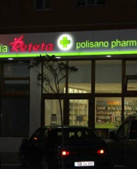 reclame luminoase sibiu farmacie polisano pharma cruce led digitala litere luminoase branding complet