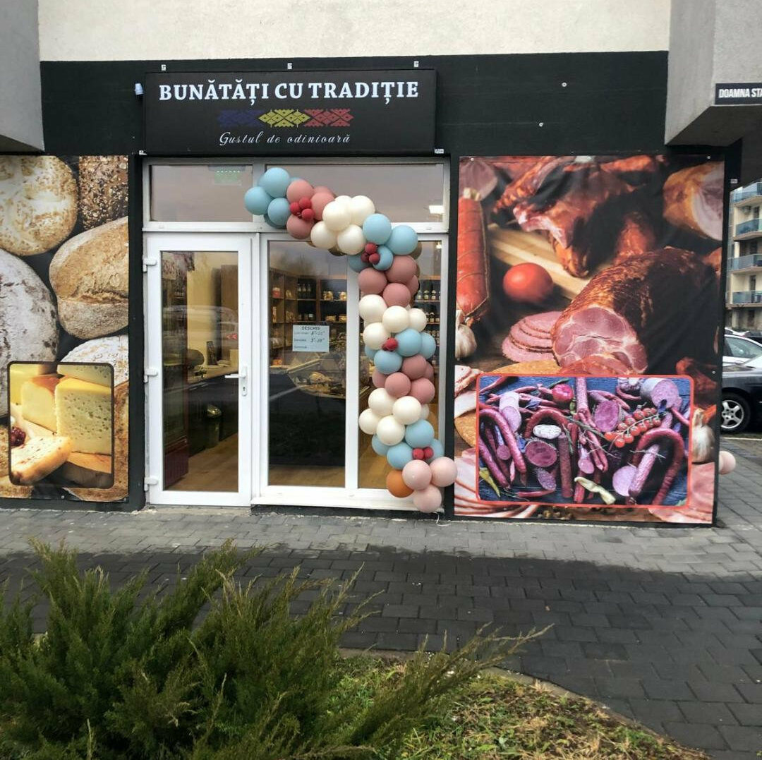 firma luminoasa magazin sibiu caseta luminoasa personalizata pentru carmangerie cu impact vizual puternic si atragere clienti caseta luminoasa sibiu pentru carmangerie firma luminoasa magazin productie profesionala cu vizibilitate maxima zi si noapte