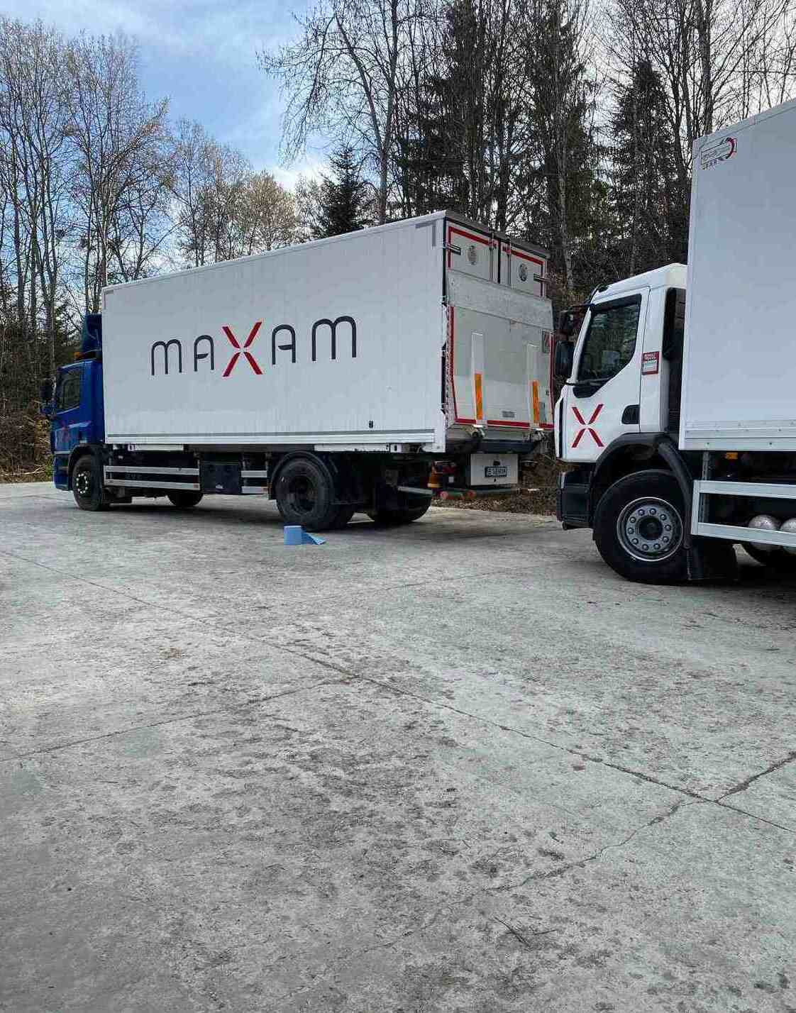 inscriptionari auto flota camioane sibiu colantare branding transport
